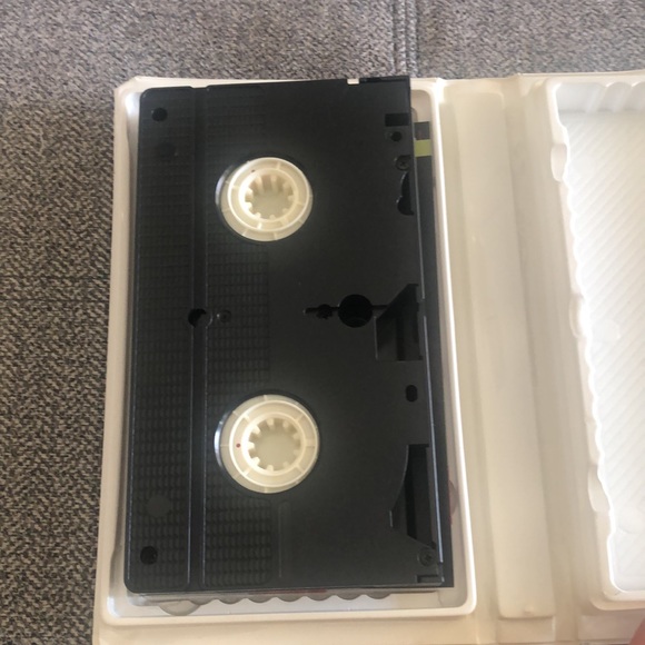 Disney’s the Lion King 2 Simba’s Pride, VHS - Picture 4 of 5